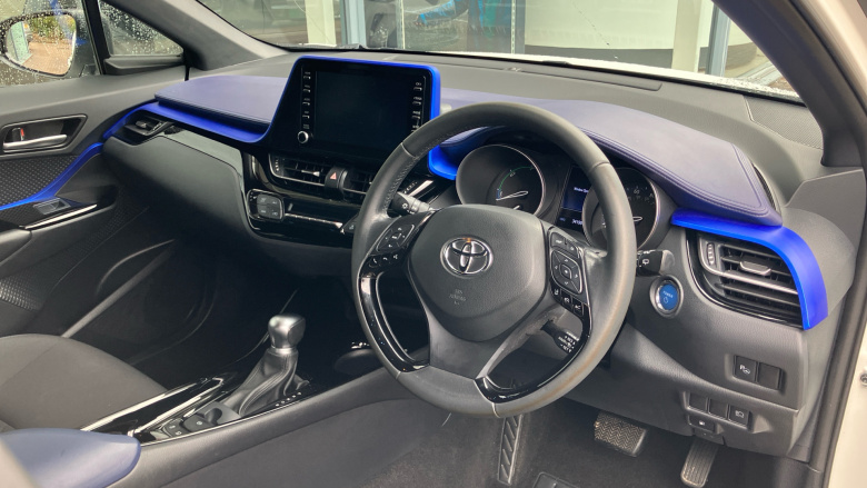 Toyota C-HR 1.8 Hybrid Dynamic 5dr CVT Hybrid Hatchback